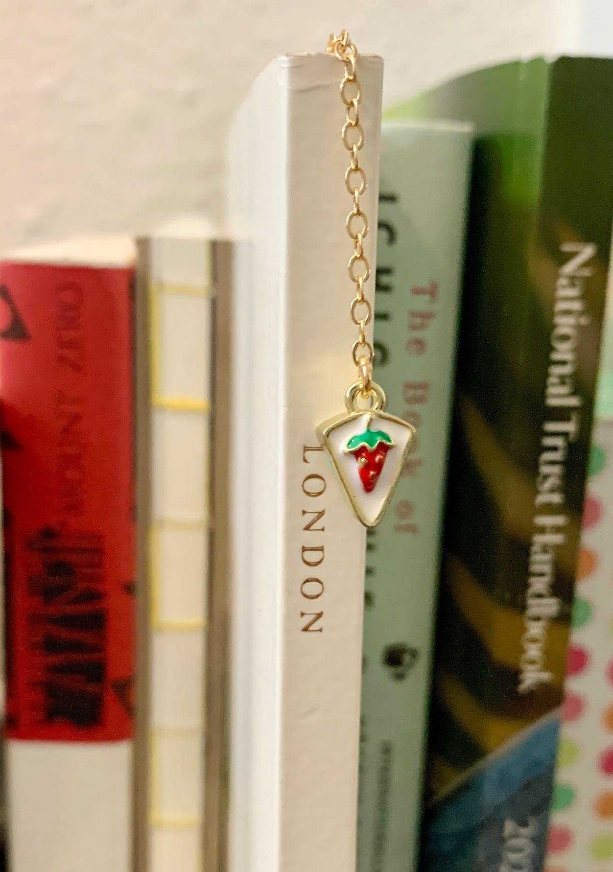 Embroidery Bookmark - Foodie Pig