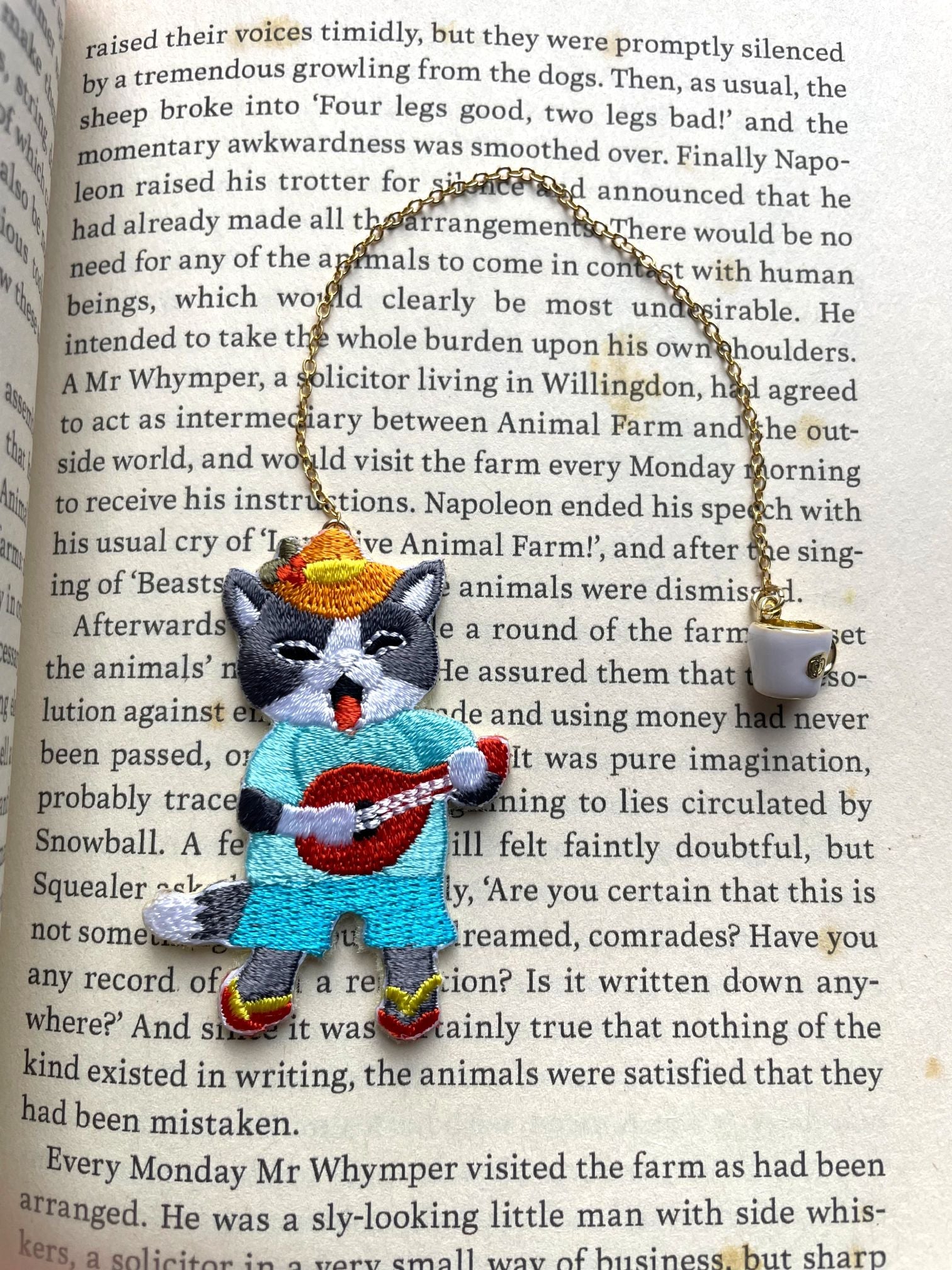 Embroidery Bookmark - Singing Cat